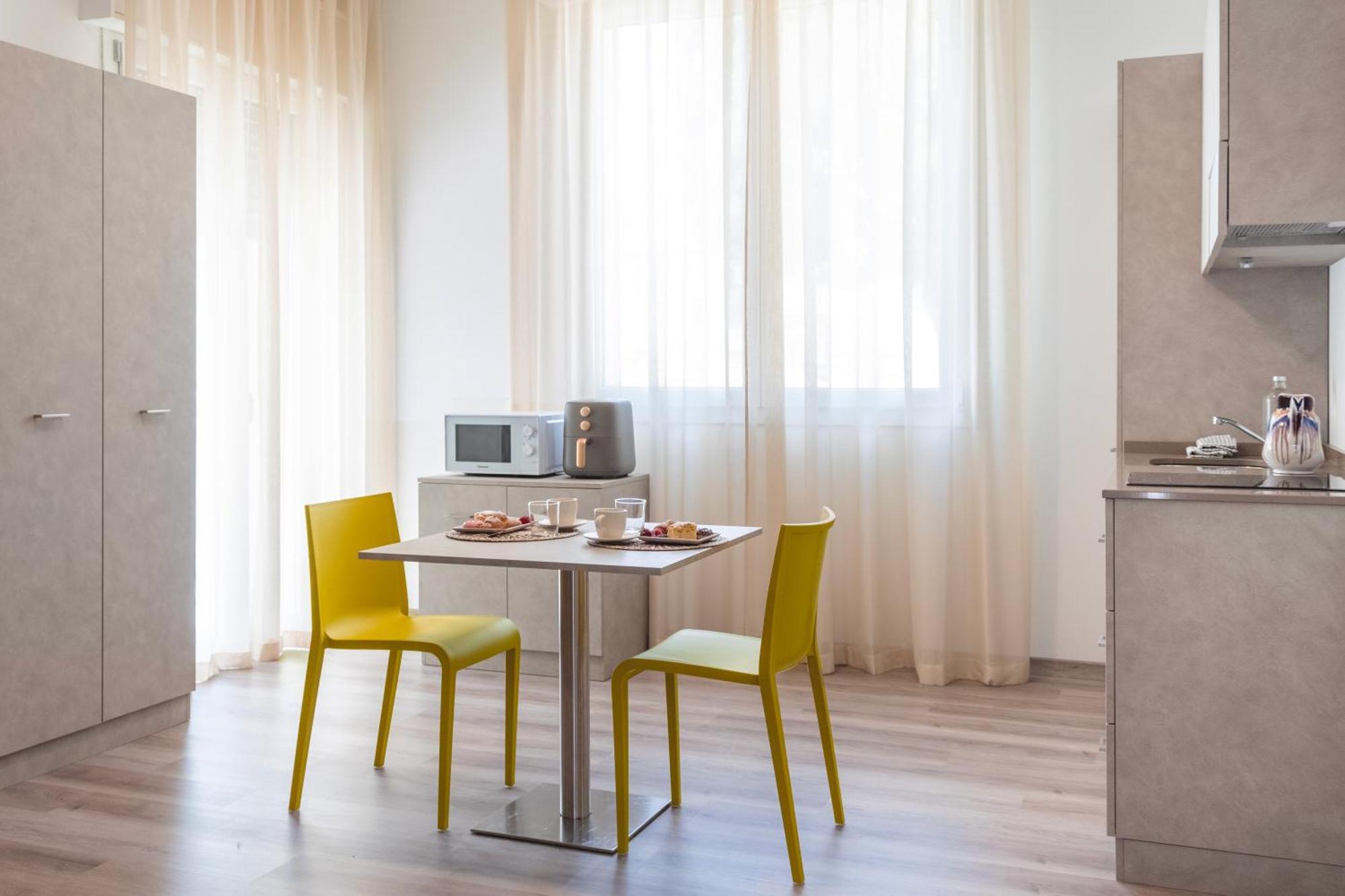 Nido Suite & Apartments Cesenatico Exteriör bild